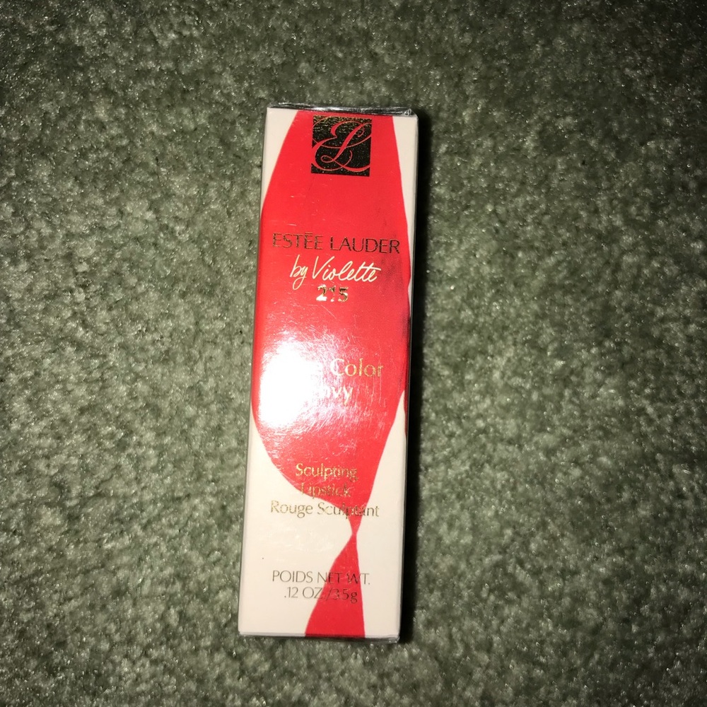 ESTÉE LAUDER LIPSTICK